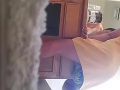 Sultry brunette phim sec nguoi va cho dit nhau say mê giật off một lớn phallus bôi dầu
